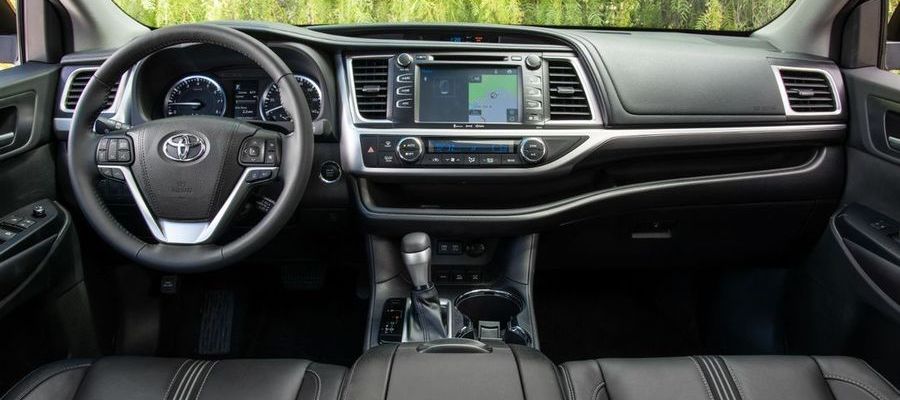 automotive-grade-linux-toyota-amazon