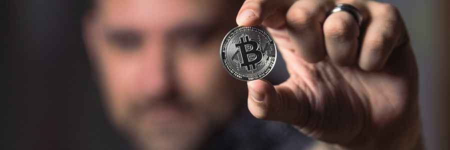 Τι είναι το Bitcoin, πως λειτουργεί και που θα φτάσει η τιμή και η αξία του