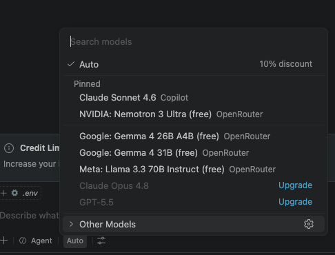 Στο κάτω αριστερό μέρος του VSCode, κάντε κλικ στο μενού των μοντέλων και επιλέξτε "Other Models". 